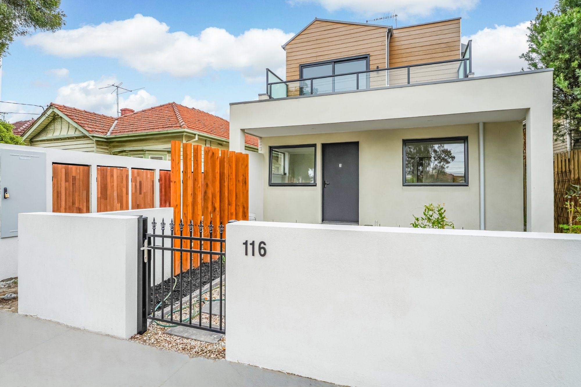 FOOTSCRAY - 116 GORDON STREET